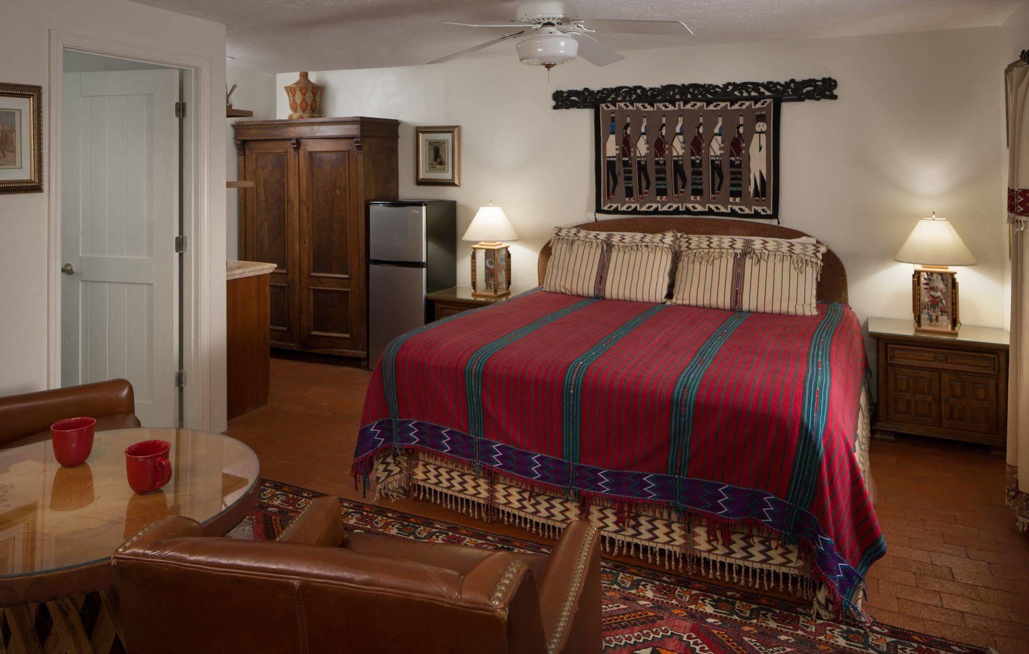 Casa Blanca Inn&Suites Farmington Bagian luar foto