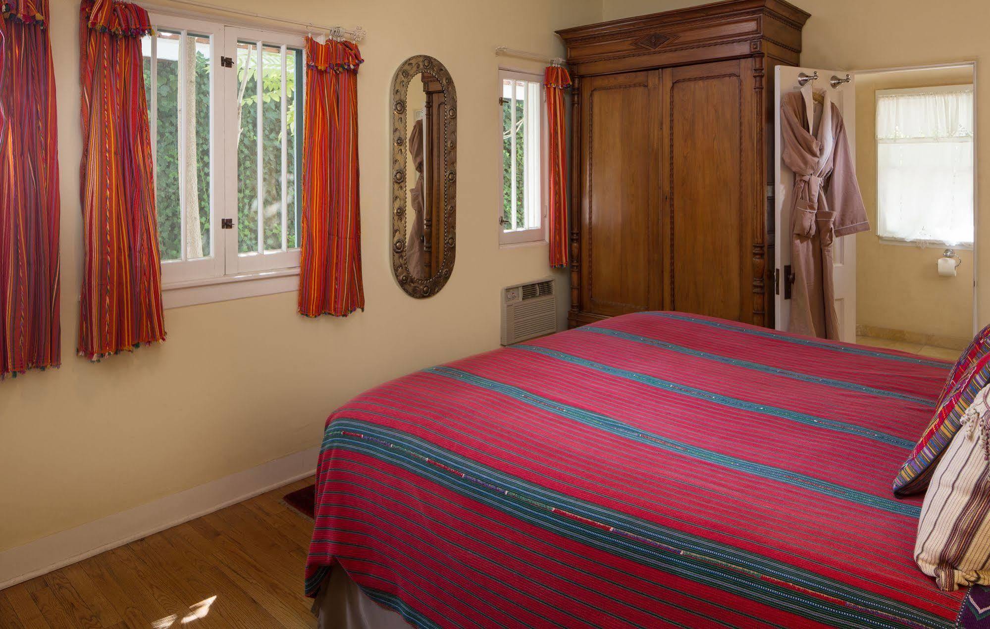 Casa Blanca Inn&Suites Farmington Bagian luar foto