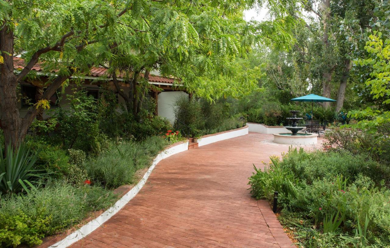 Casa Blanca Inn&Suites Farmington Bagian luar foto
